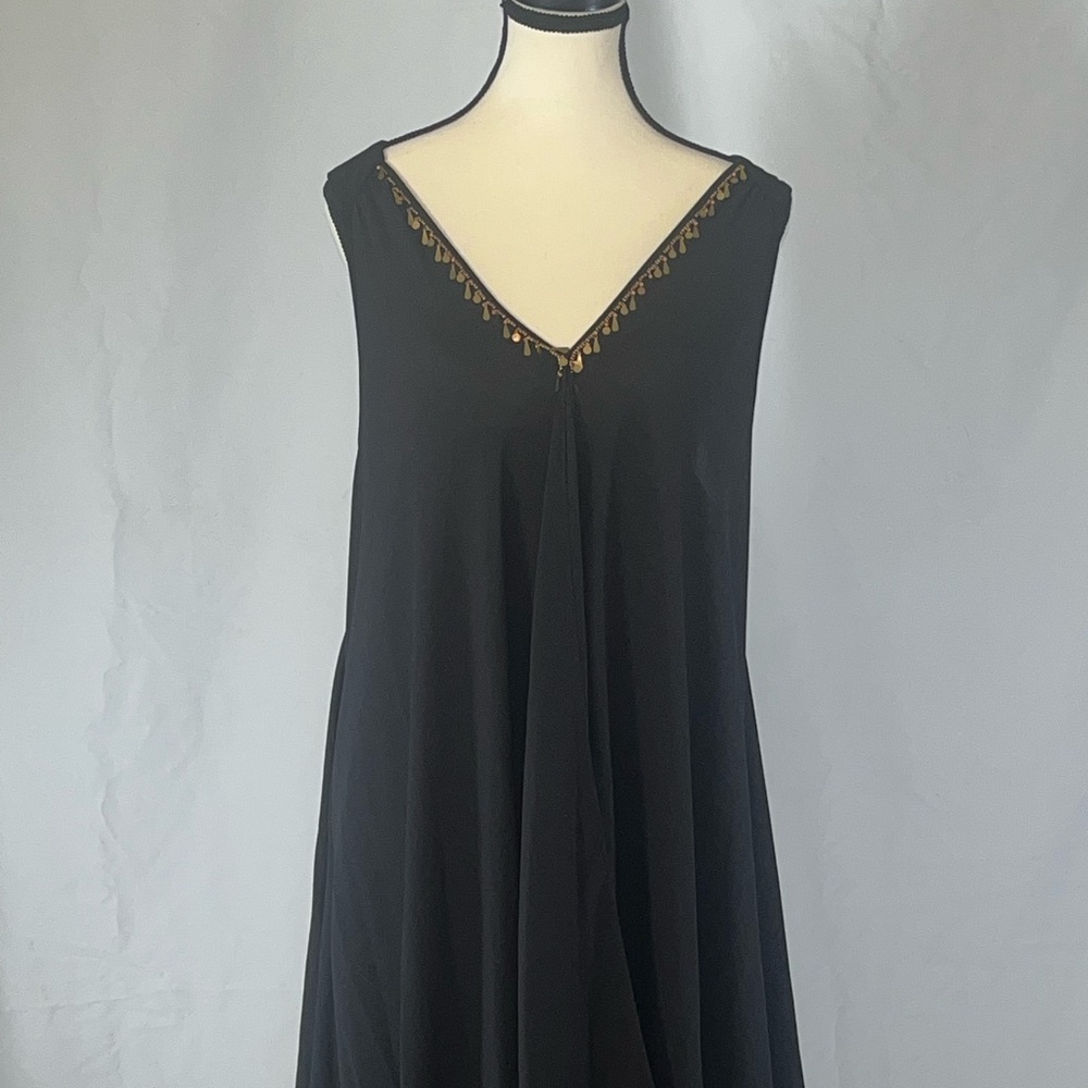 SLYN Black Sleeveless Cocktail Dress with Gold Accents